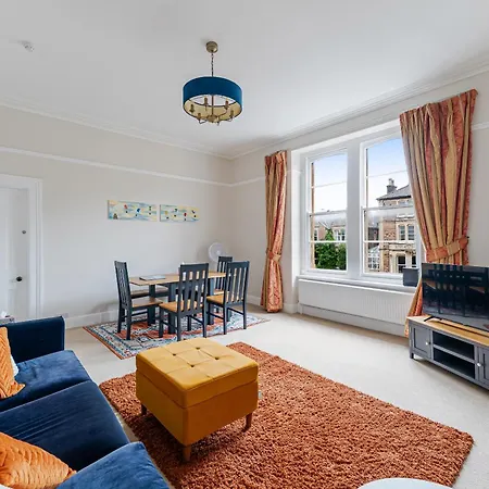 Peaceful & Pretty Clifton * Bristol