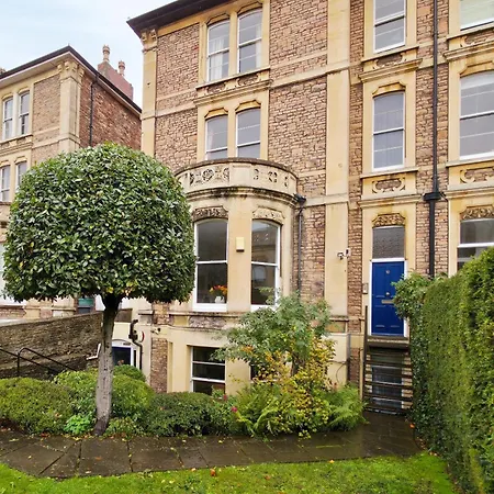 Peaceful & Pretty Clifton Appartamento *